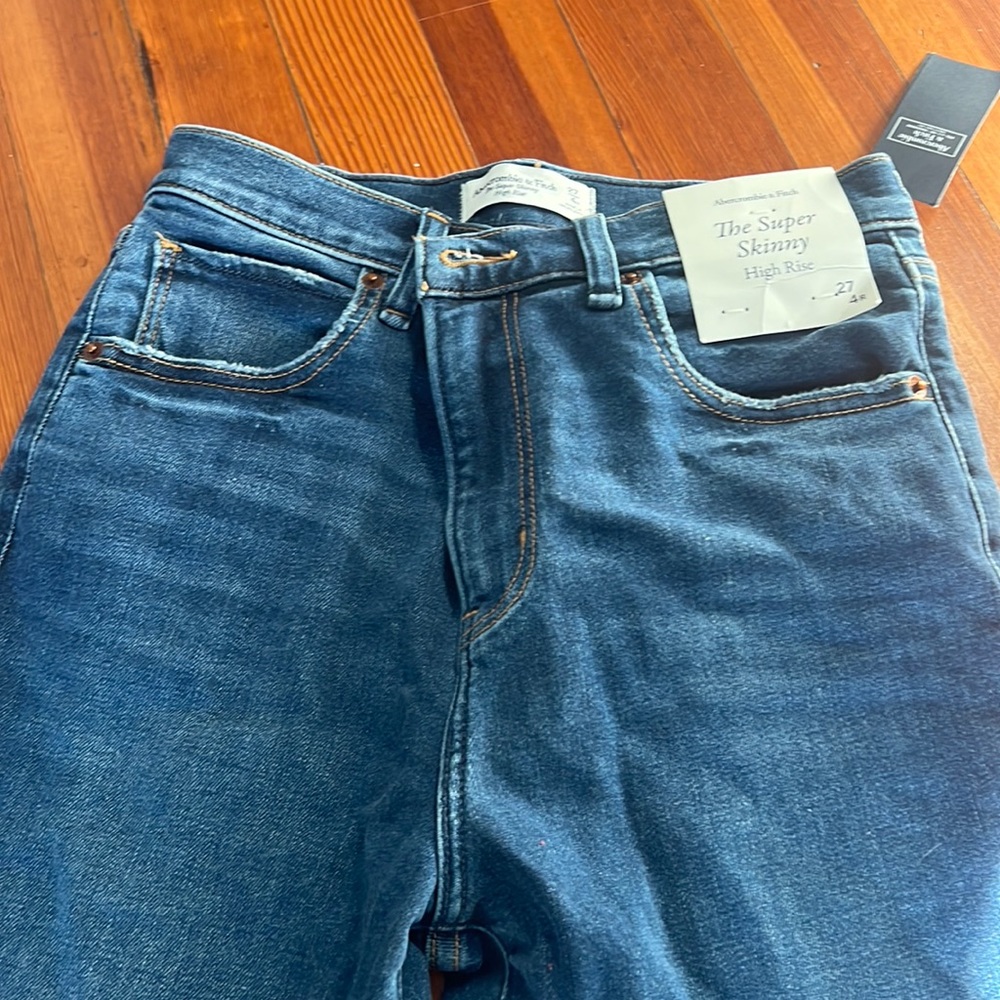 Abercrombie and fitch the super skinny high rise size 27